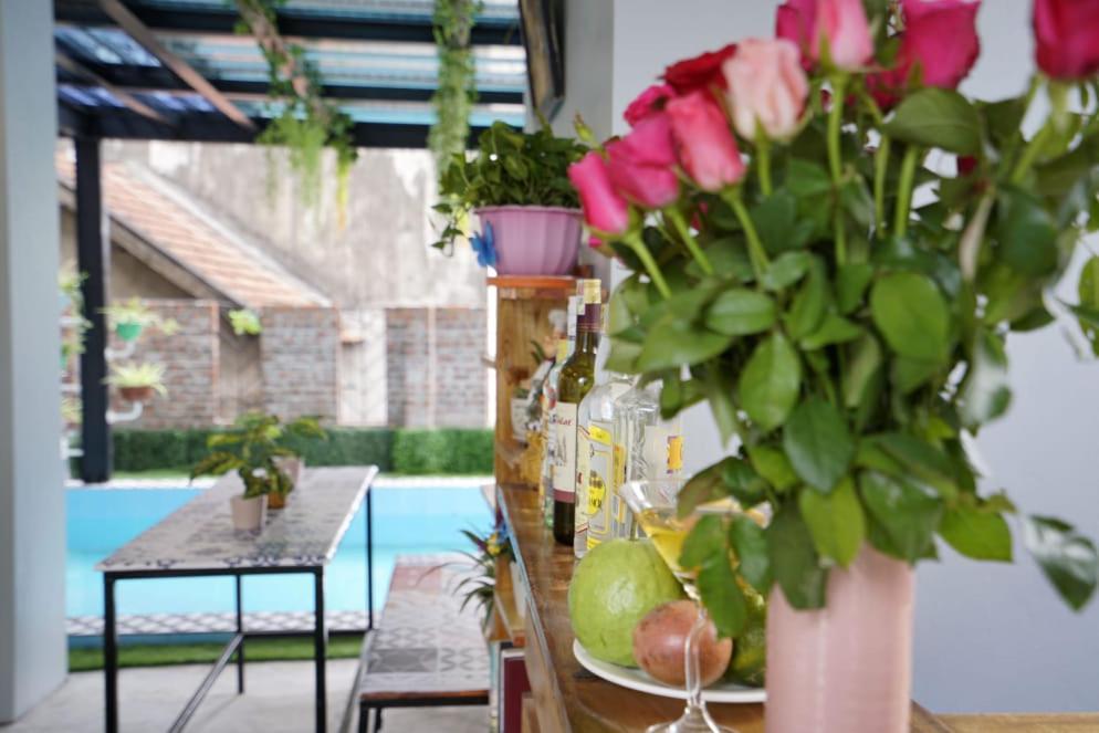 Almor Hostel With Pool In Right Center Ха Лонг Екстериор снимка