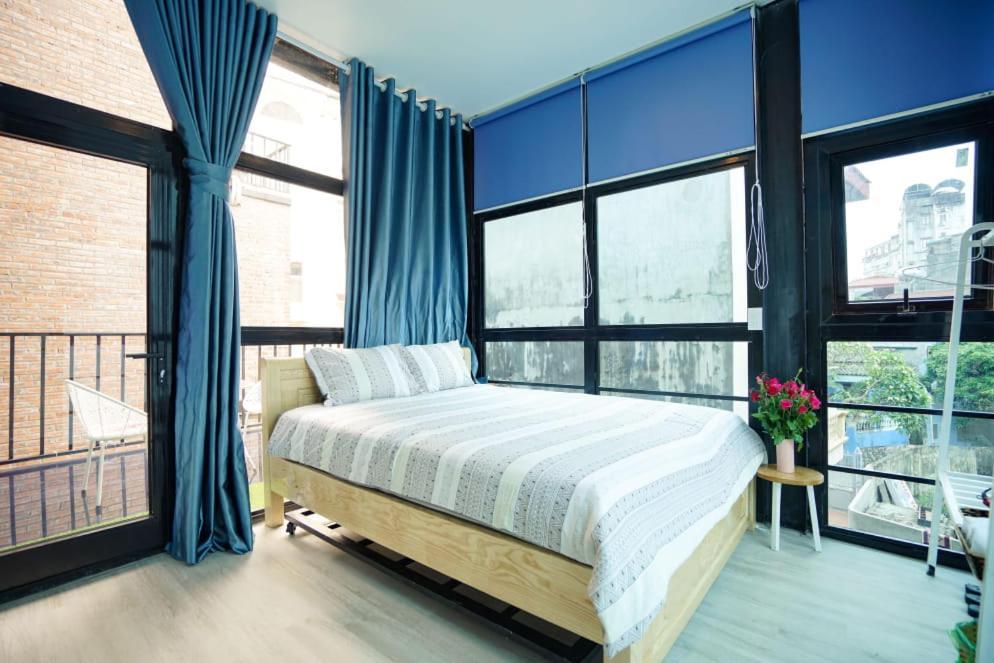 Almor Hostel With Pool In Right Center Ха Лонг Екстериор снимка