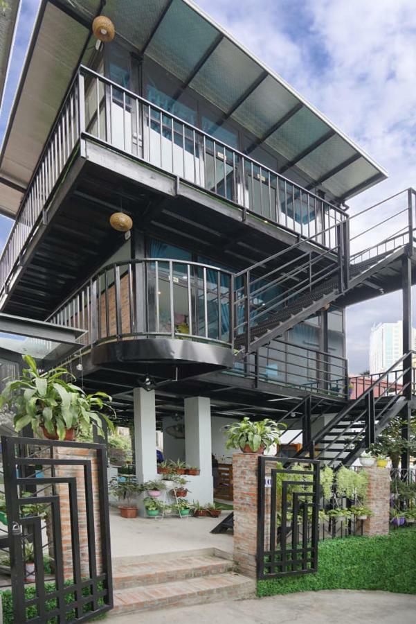 Almor Hostel With Pool In Right Center Ха Лонг Екстериор снимка