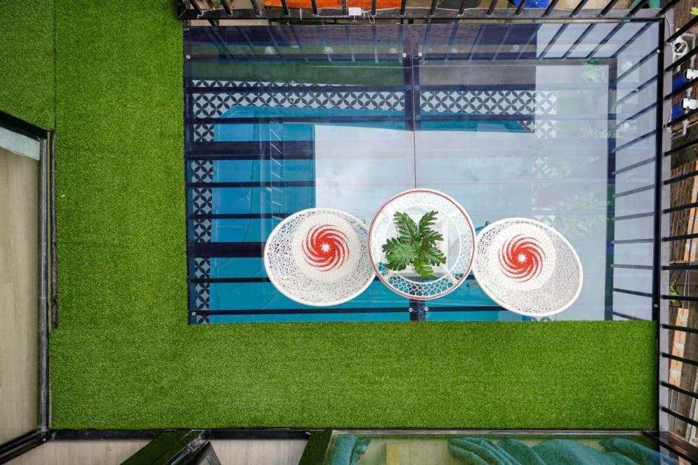 Almor Hostel With Pool In Right Center Ха Лонг Екстериор снимка